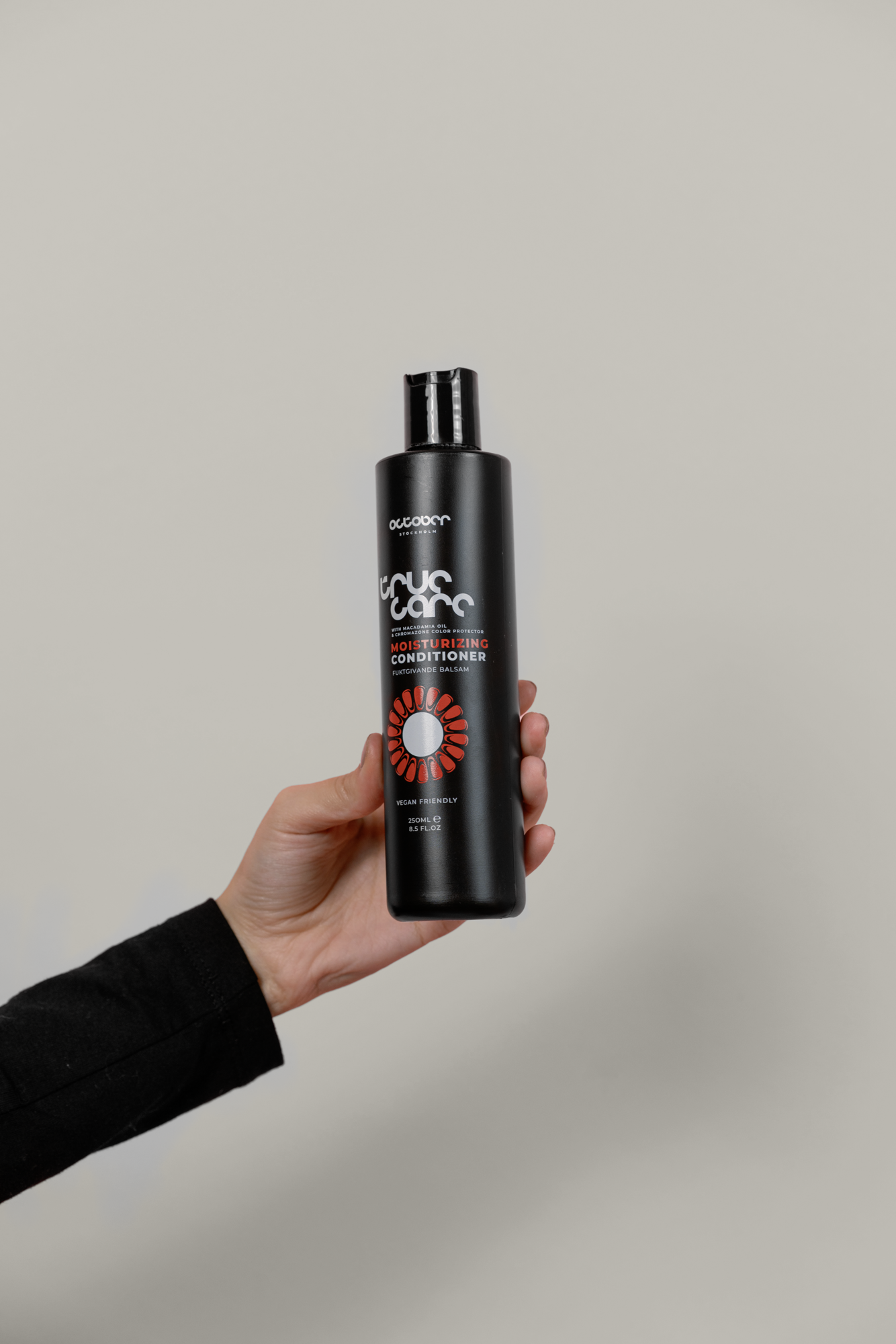 MOISTURIZING CONDITIONERS