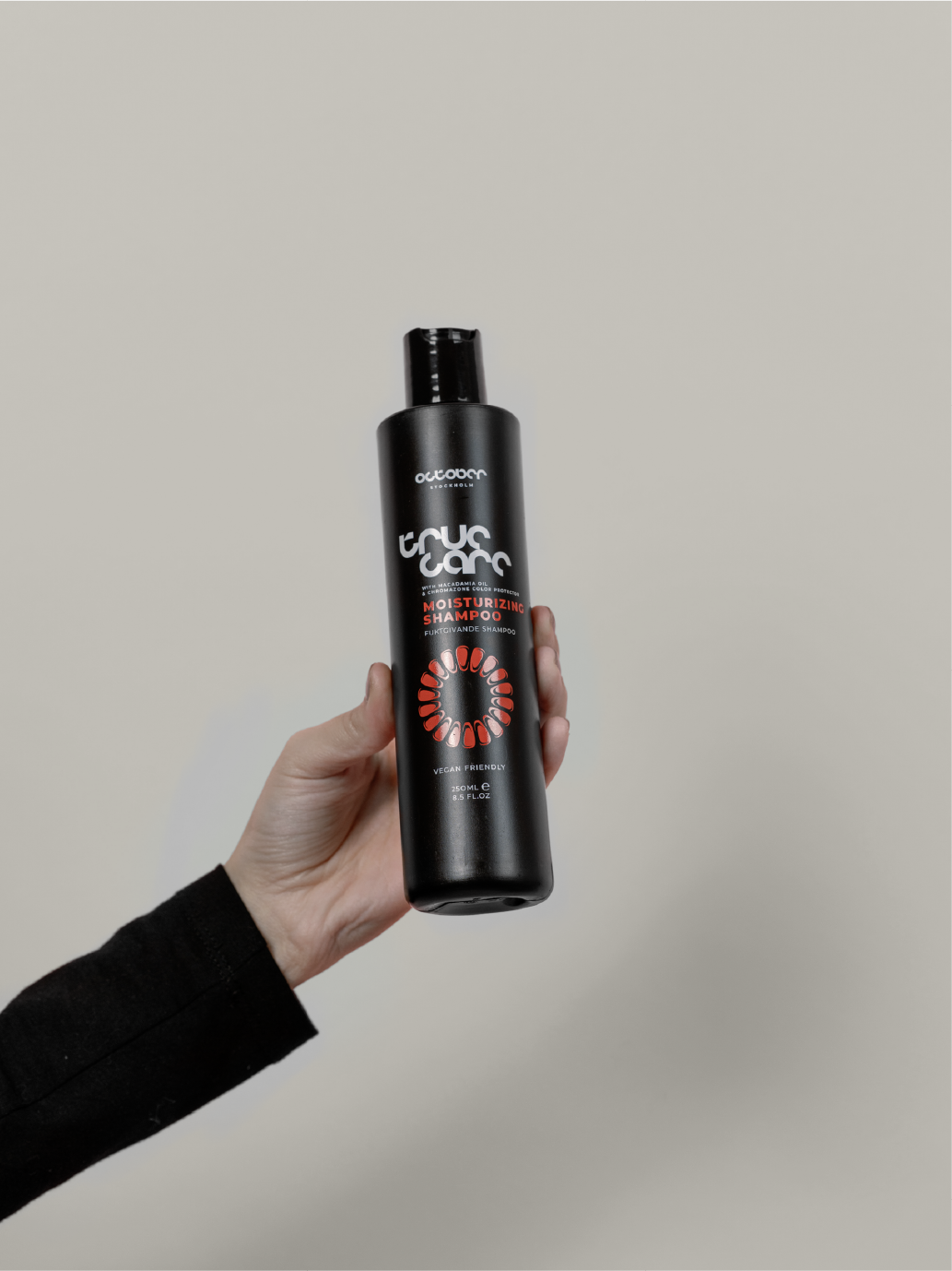 MOISTURIZING SHAMPOO